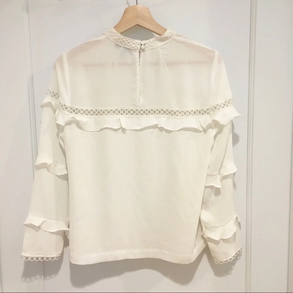 ⭐️ J. Crew White Tiered Ruffle Top 2 Long Sleeve